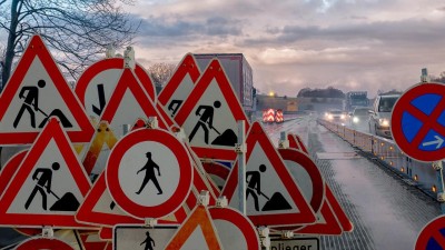 Tudy neprojedete. Přinášíme přehled dopravních opatření platných během uzavírky mostu silnice I/17 v Chrudimi